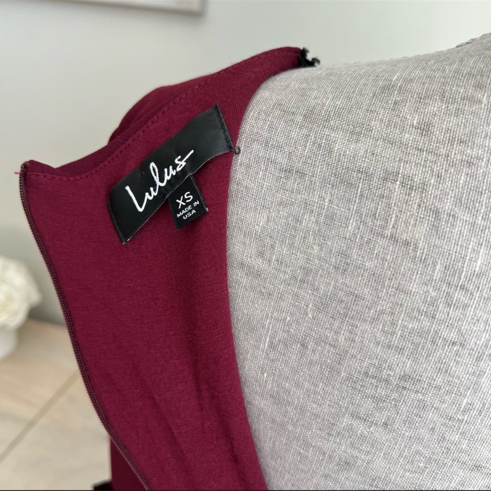 Lulu’s Once In A While Bell Sleeve Velvet Tie V Neck Mini Dress XS Dark Red - Picture 11 of 17